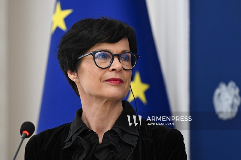 Марта Кос на переговорах в Ереване, Баку и Анкаре по региональной взаимосвязанности
