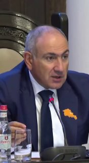 Никол Пашинян выступает с заявлением о ЕАЭС в Нор-Норке