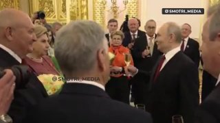 Владимир Путин поздравляет Никола Пашиняна с победой на выборах в Армении, Нор-Норк