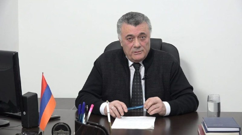 Бывший депутат Рубен Акопян в Ереване