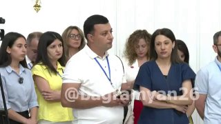 Премьер-министр Армении Никол Пашинян на брифинге, Ереван