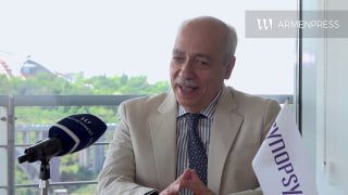 Президент Synopsys Armenia Ерванд Зорян рассказывает о программе проектирования микрочипов в Ереване