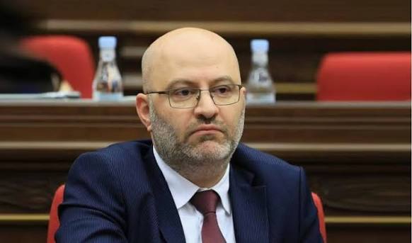 Давид Арушанян на заседании в Нор-Норке