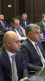 Никол Пашинян выступает с заявлением об энергоэффективности панельных зданий в Нор-Норке