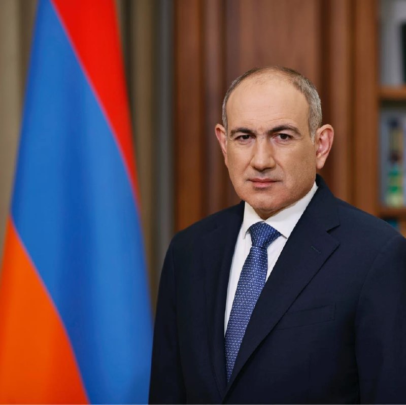 Премьер-министр Армении Никол Пашинян в Ереване, получающий поздравления с днем рождения от лидеров стран СНГ.