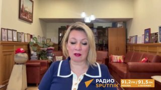 Фото Марии Захаровой на брифинге о выборах в Армении, Нор-Норк