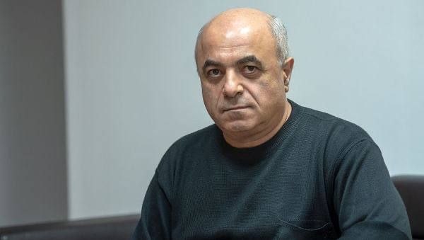 Обыски в квартире Ерванда Бозояна, члена партии «Мать Армения», в Нор-Норке