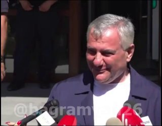 Кандидат на пост премьер-министра Нор-Норка на предвыборном мероприятии