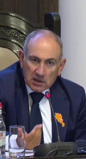 Премьер-министр Армении Никол Пашинян на мероприятии в Ереване